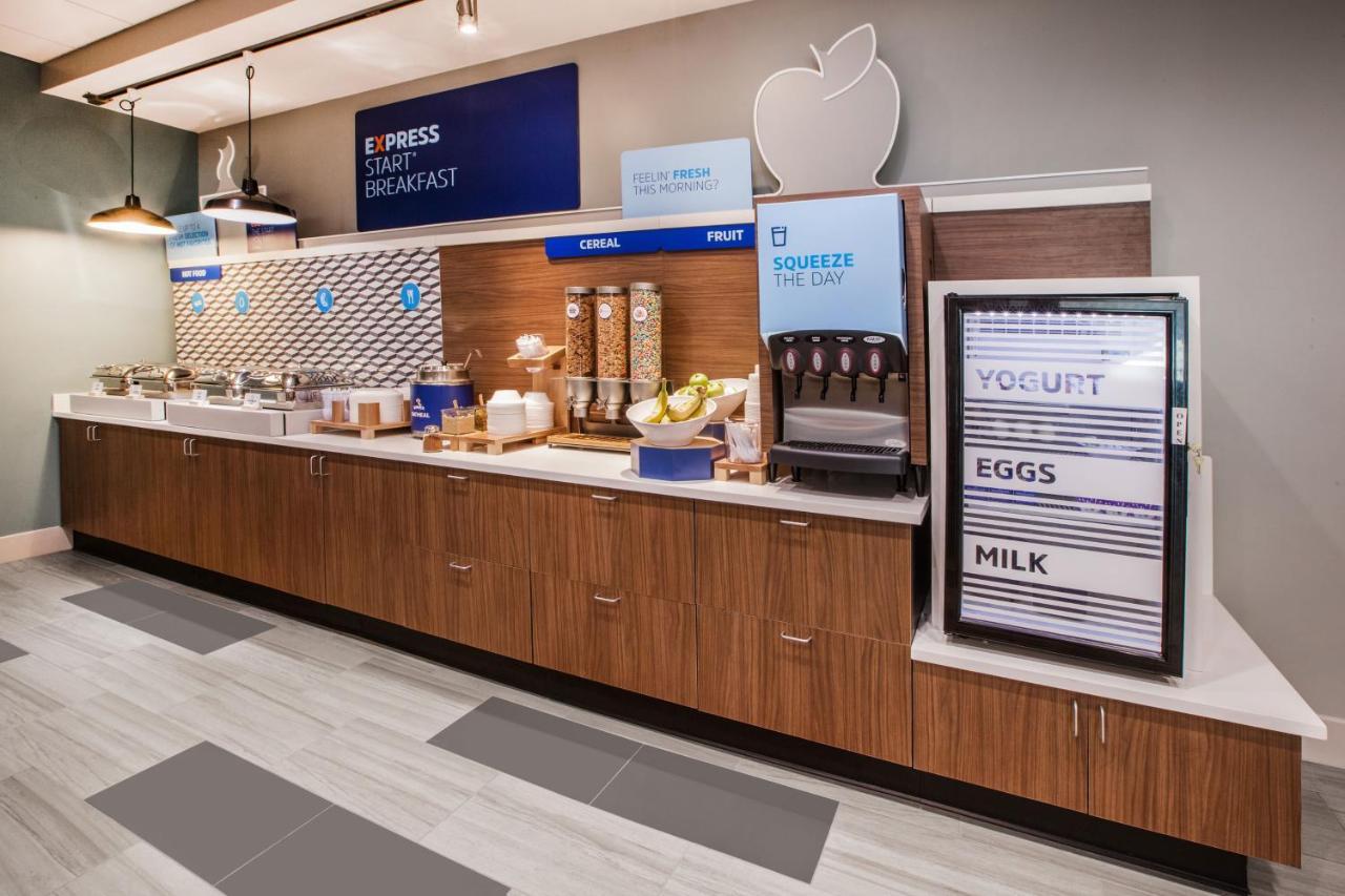 Holiday Inn Express & Suites Phoenix Glendale Dist By Ihg Luaran gambar