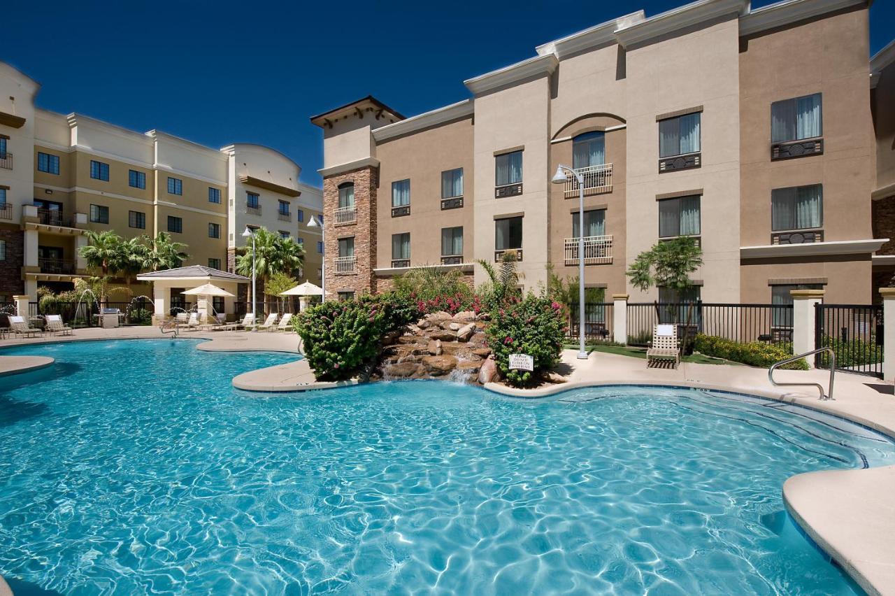 Holiday Inn Express & Suites Phoenix Glendale Dist By Ihg Luaran gambar
