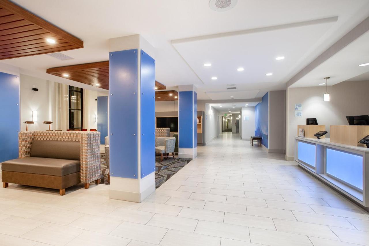 Holiday Inn Express & Suites Phoenix Glendale Dist By Ihg Luaran gambar